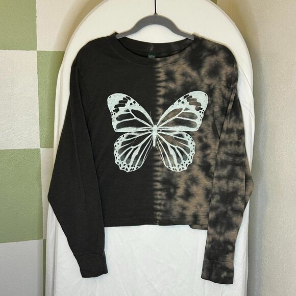 Wild Fable grunge cropped grey long sleeve butterfly graphic tee - Picture 1 of 5